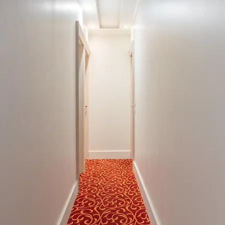 Hotel Riviera Renovated