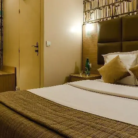 Riviera Renovated Hotel