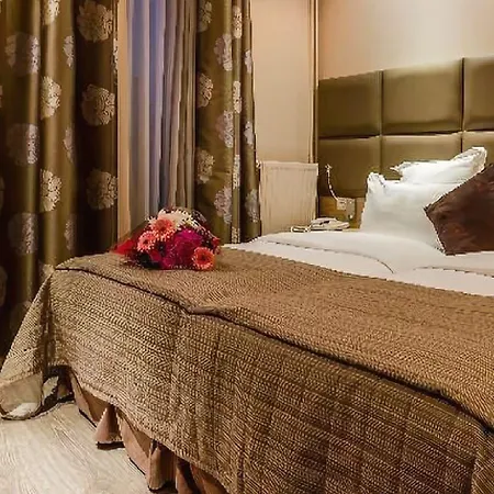 Riviera Renovated