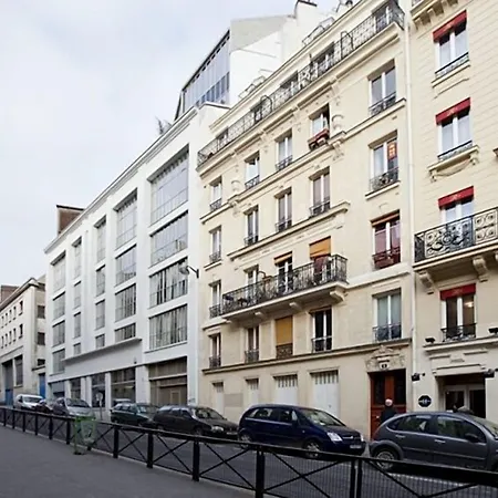 Riviera Renovated Hotel 3*