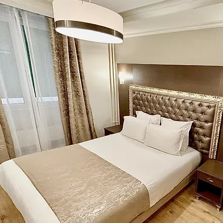 Hotel Riviera Renovated 3*