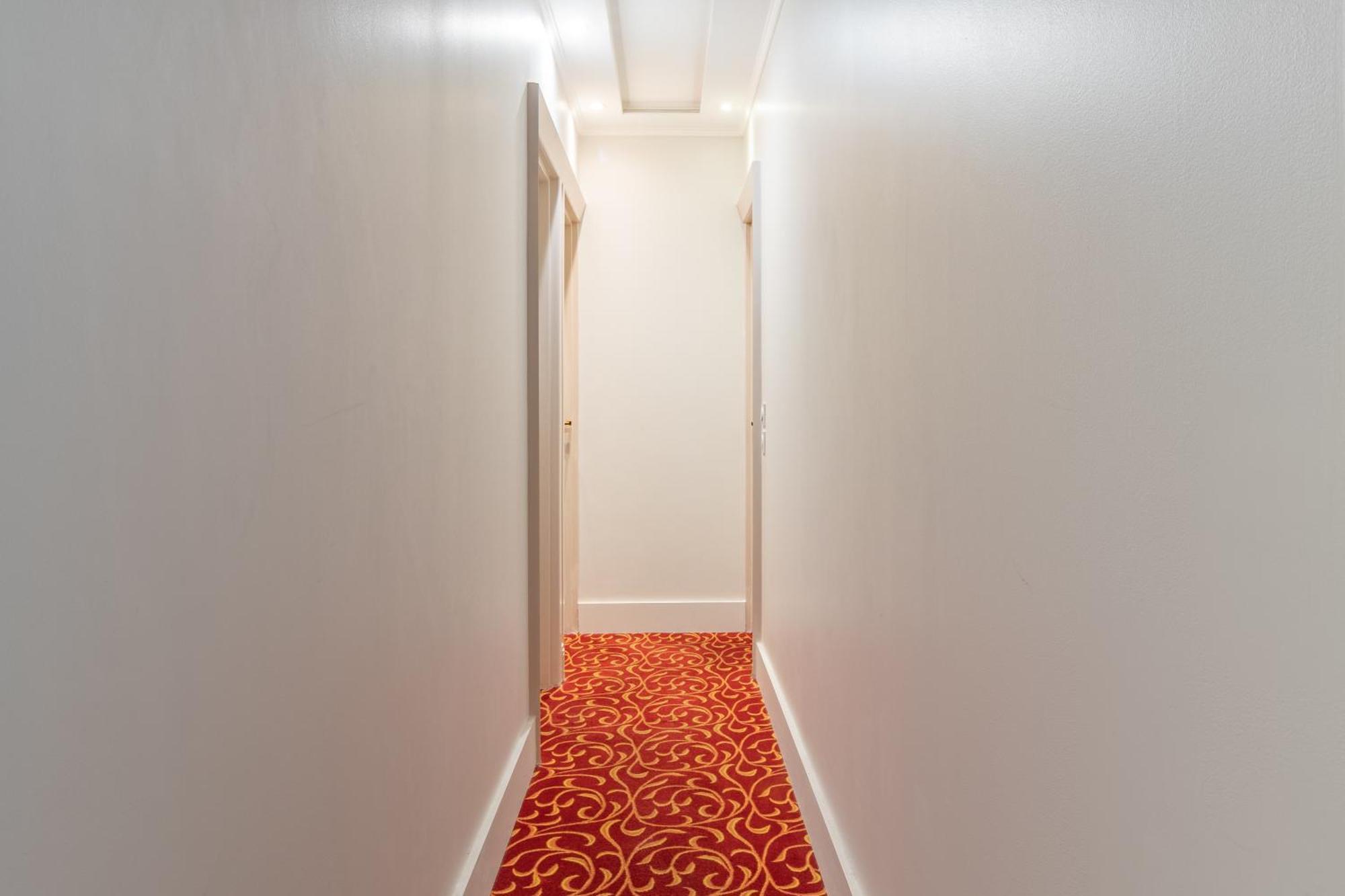 Hotel Riviera Opera Cadet