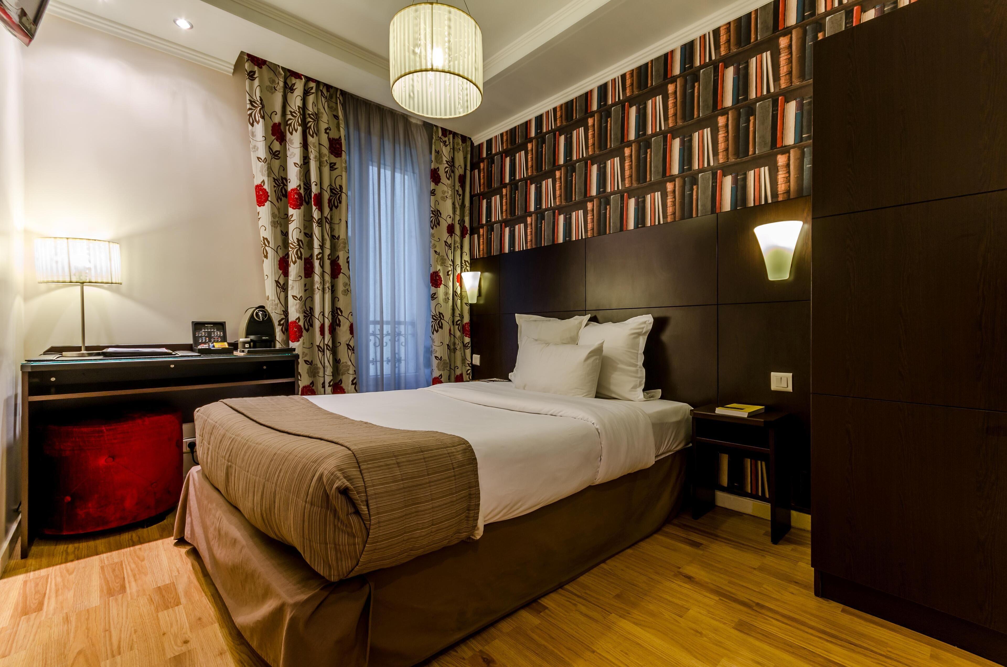 Riviera Renovated Hotel Parigi