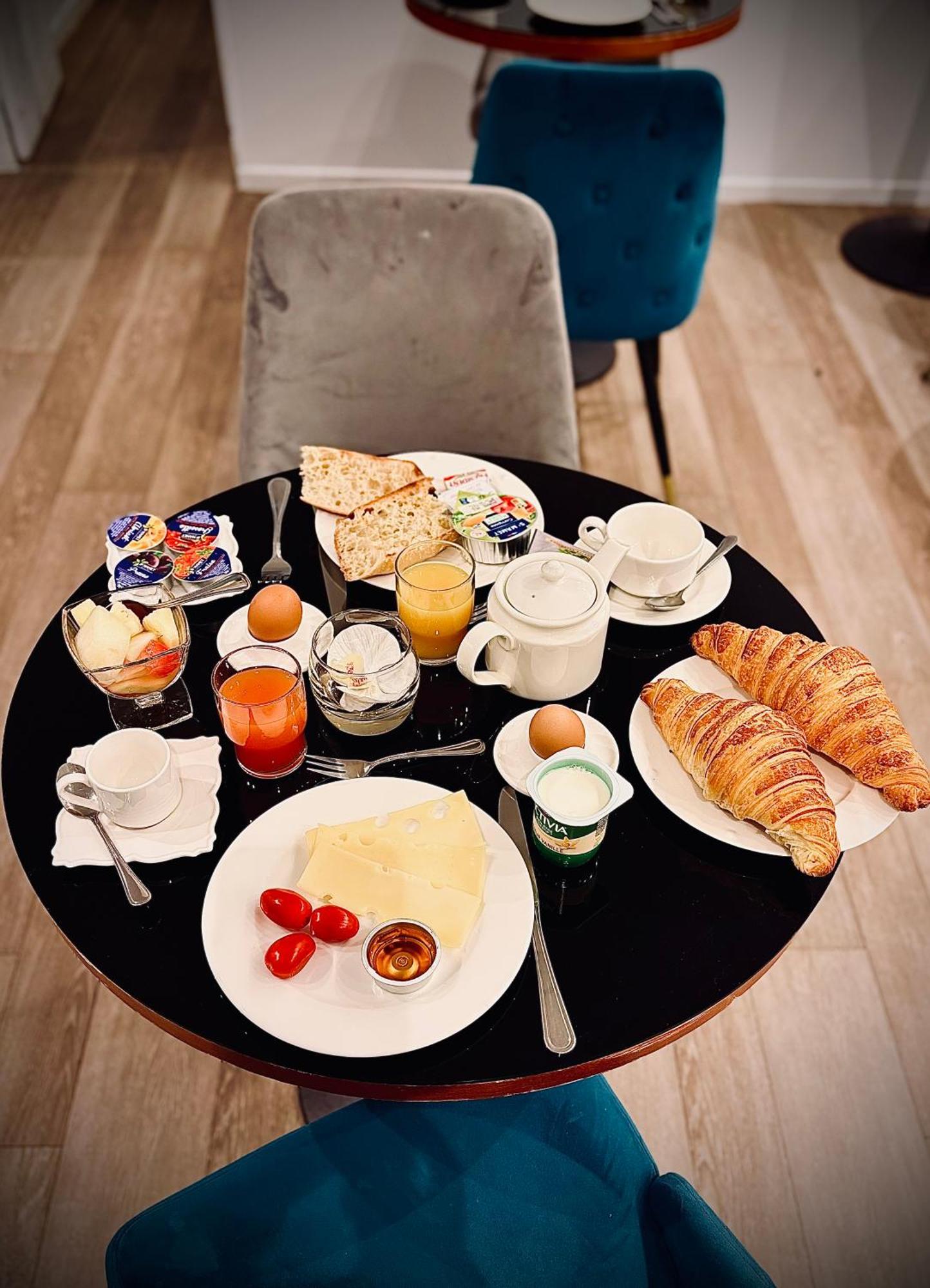 Riviera Opera Cadet 3*