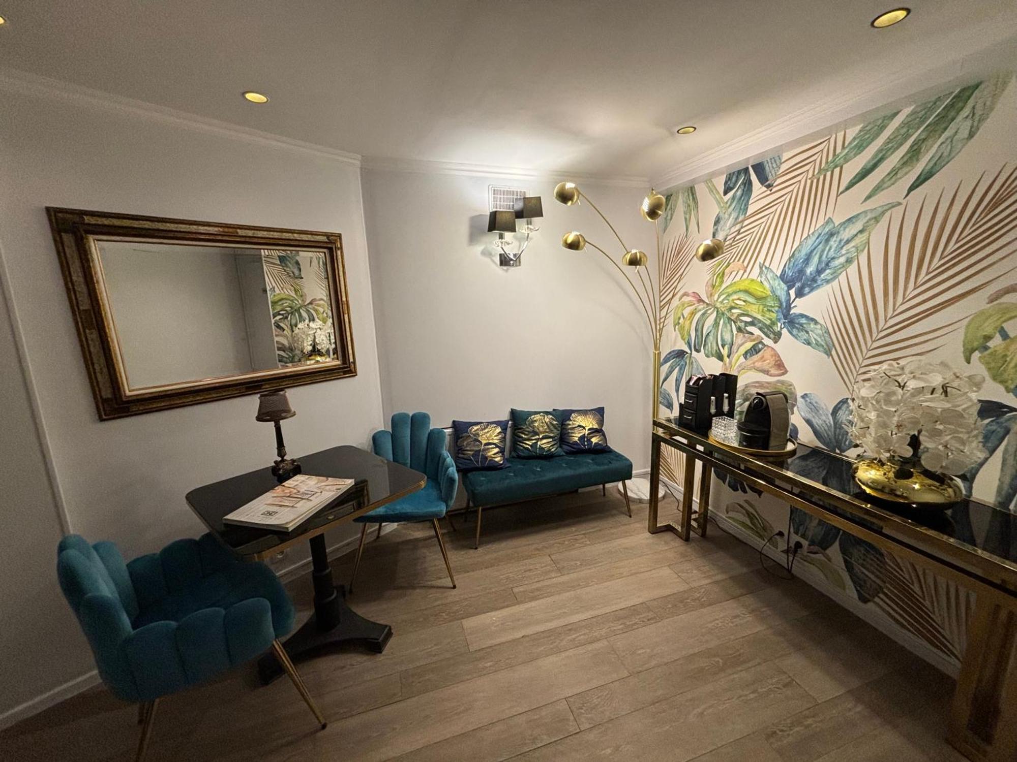 Hotel Riviera Renovated