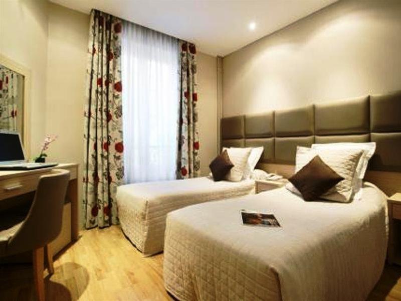 Hotel Riviera Renovated Parigi